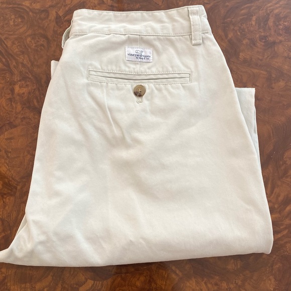 Vineyard Vines Khaki Club Pant - Picture 3 of 9